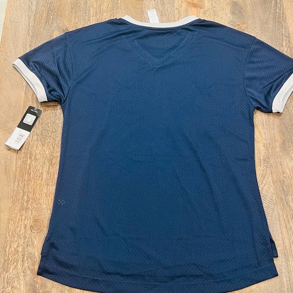 Dallas Cowboys Women’s Shirt NWT- Medium 7/8 - Picture 2 of 7